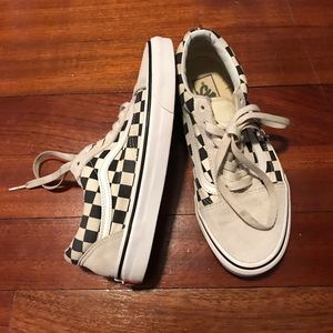 Vans Old Skool Checkerboard Pattern Size 7.5